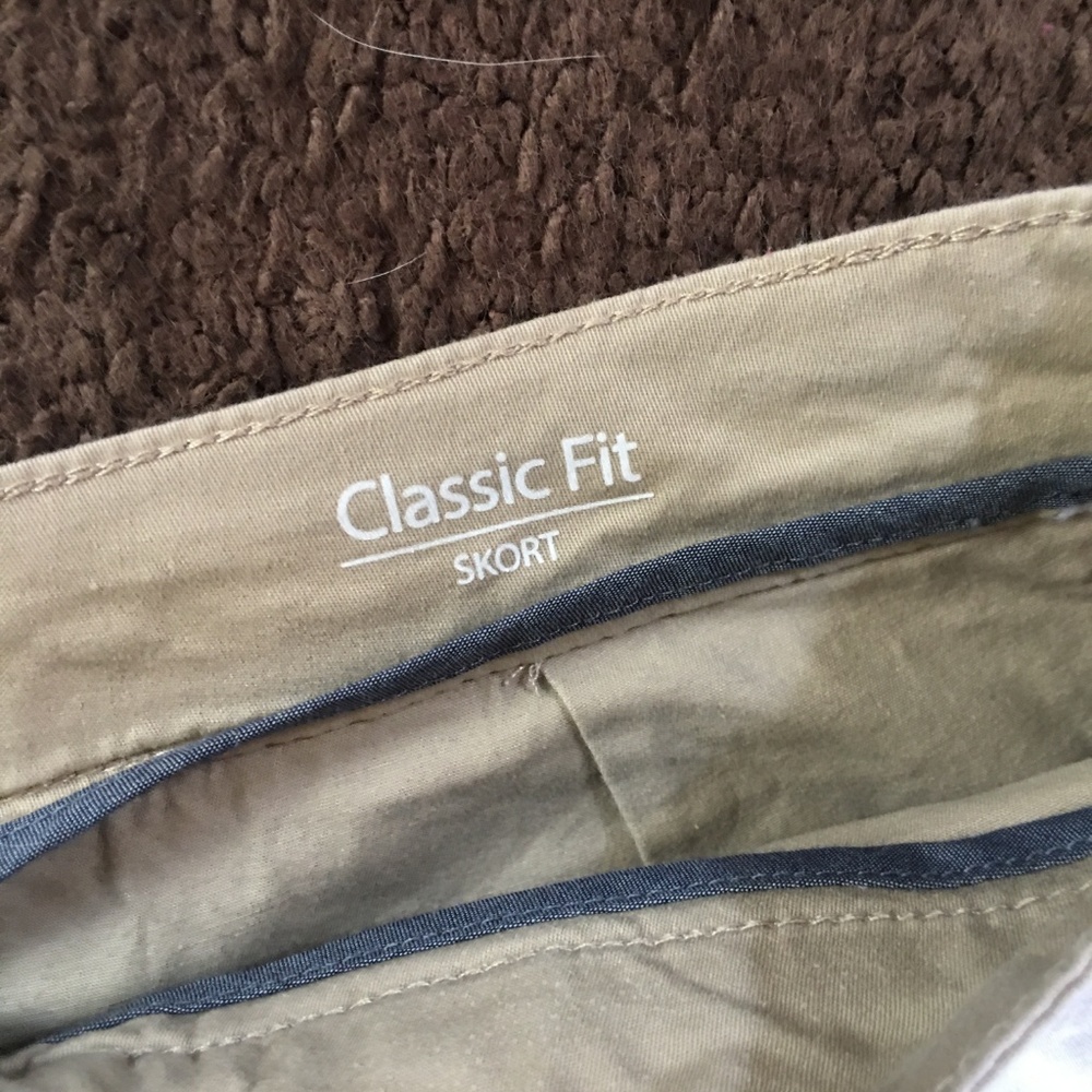 Croft & Barrow Tan Skorts - Picture 4 of 7